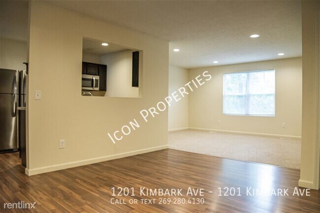 Building Photo - 1201 Kimbark Ave