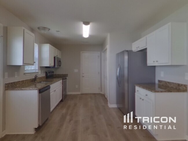 Building Photo - 4827 Canipe Dr