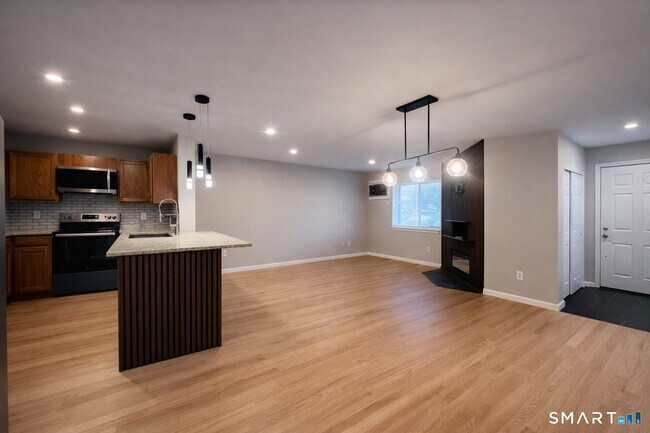 Foto del edificio - 103 Willow Springs