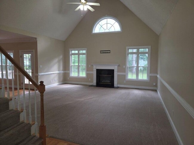 Building Photo - 1401 Dollard Town Rd