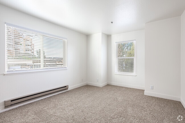 1HAB-1BA - 820 ft² - Quail Hill Apartments