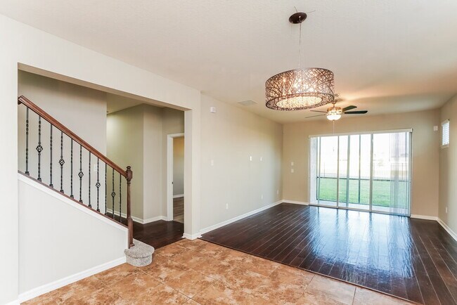 Building Photo - 10141 Celtic Ash Dr