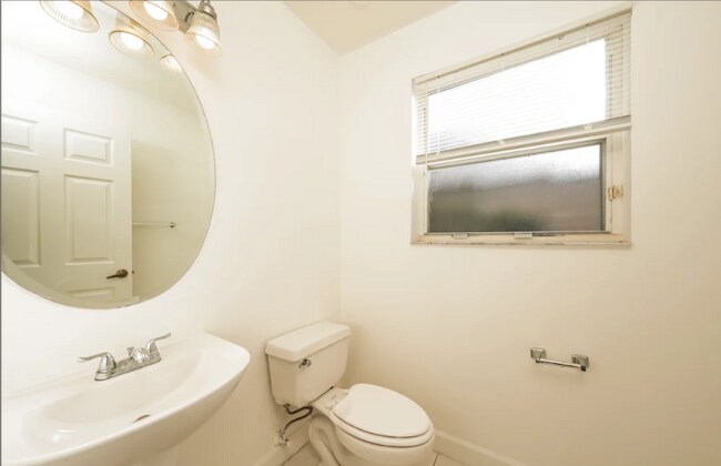 Foto del edificio - 783 Sheppard Cove