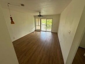 Building Photo - 2090 Hanalima St