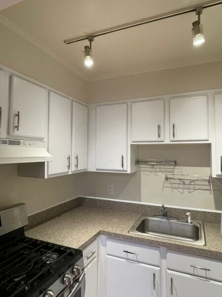 Foto del edificio - 5 Center Ave