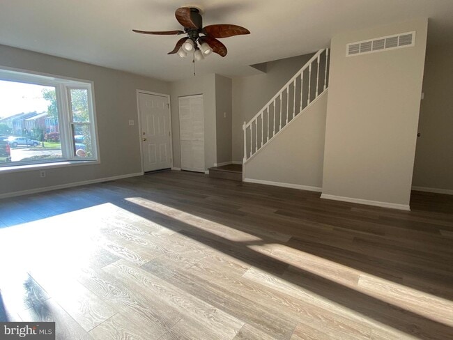 Building Photo - 4001 Brandywine Ct