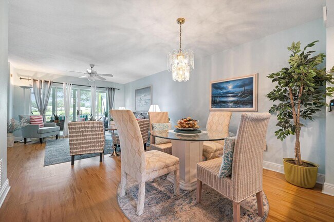 Building Photo - GORGEOUS 2 BEDROOM, 2 BATHROOM 1ST FLOOR CONDO LOCATED IN THE HIGHLY SOUGHT AFTER TENTH FAIRWAY A...