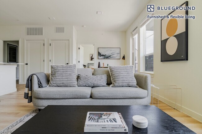 Foto del edificio - 3801 N A W Grimes Blvd