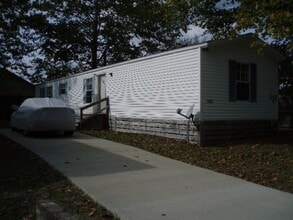 Building Photo - 1301 Idella Walker Rd