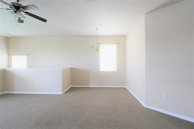 Building Photo - 3420 Parkridge Cir