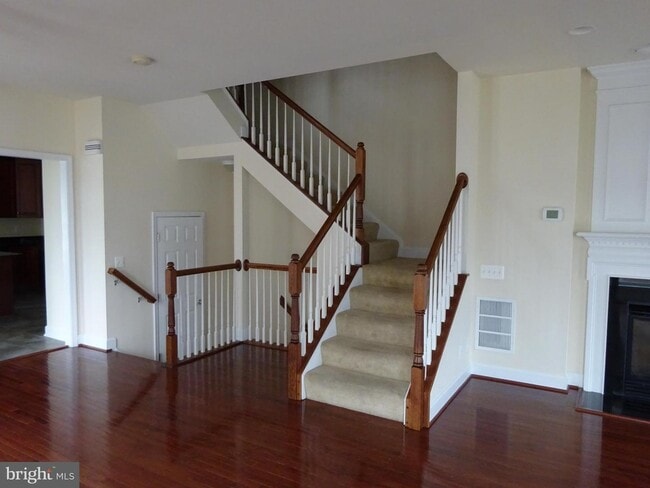 hall way and staircase - 14584 Crossfield Way