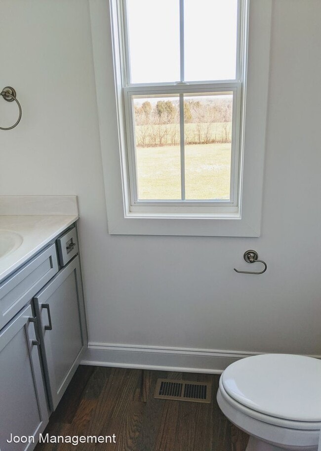 Building Photo - 3 br, 3.5 bath House - 166 Greenbrook Nort...