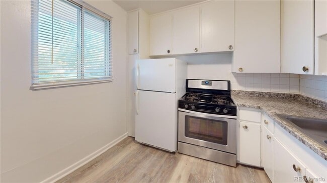 Foto del edificio - 1251 Upham St