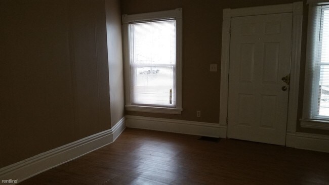 Foto del edificio - 1523 Broadway Ave NW