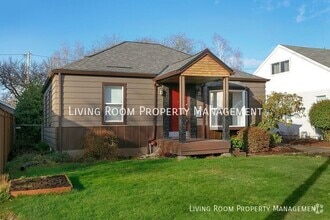Building Photo - 2935 SE 77th Ave