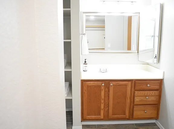 Foto del edificio - 4175 E Pecan Rd