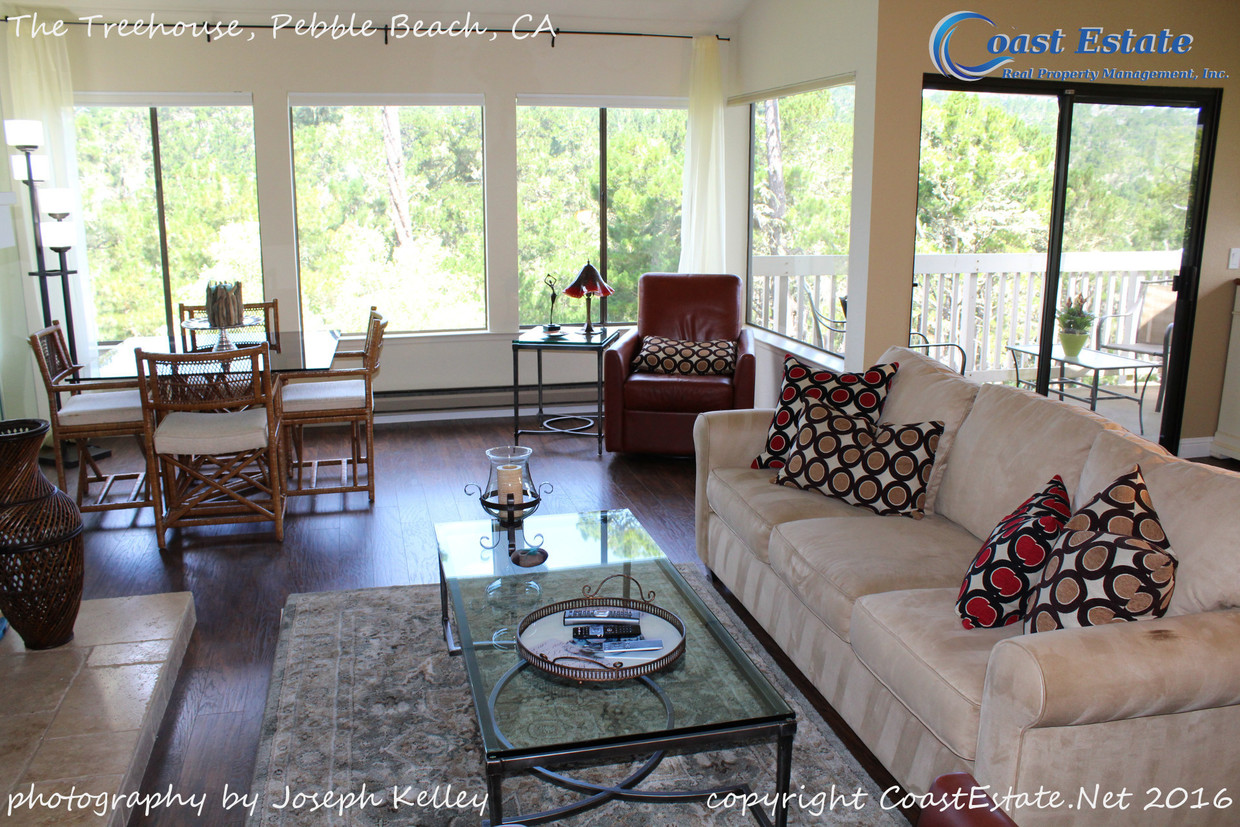 Primary Photo - 1700 17 Mile Dr