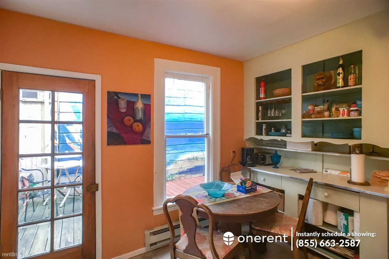Foto principal - 319 Lexington St