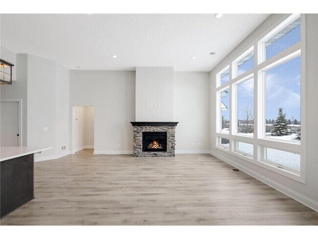 Building Photo - 4378 Monarch Dr