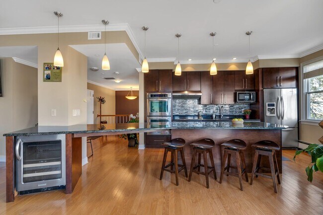 Foto del edificio - 205 Shearwater Ct W