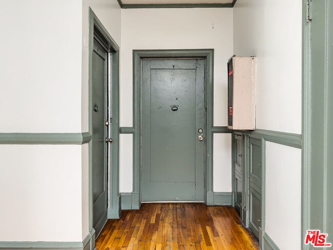 Building Photo - 3506 W Pico Blvd