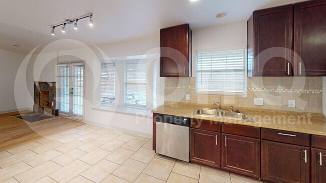 Building Photo - 9837 Childress Dr