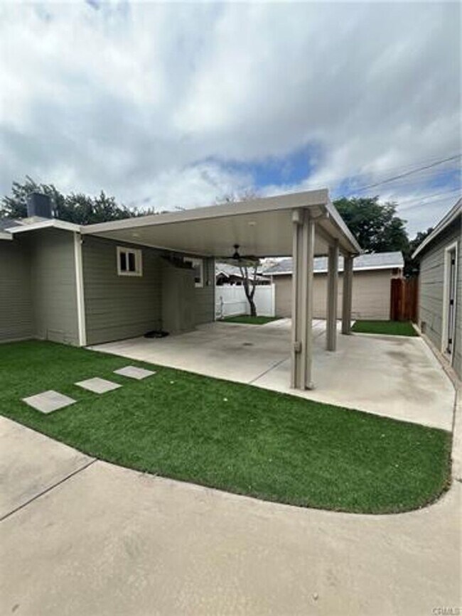 Foto del edificio - Charming Home