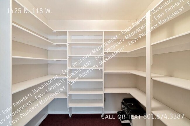 Foto del edificio - 118 W 1425 N