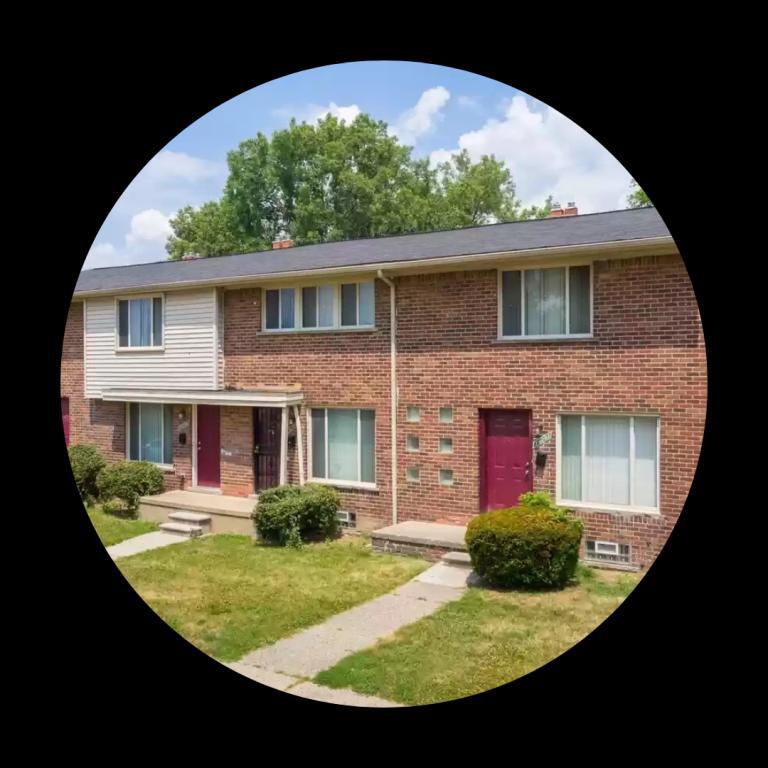 Foto principal - 14034 Riverview St