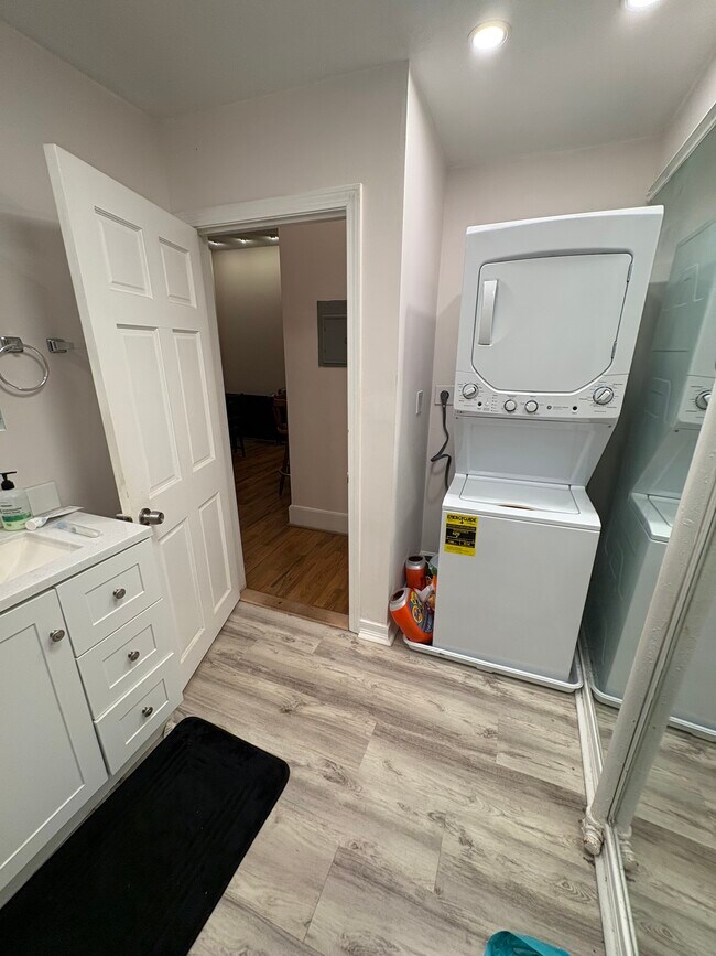 Foto del edificio - 860 Huntington Ave