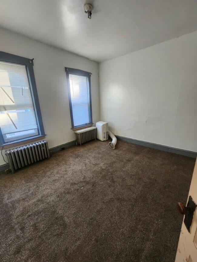 Foto del edificio - 217 S 8th St