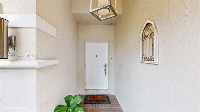 Building Photo - 6861 NW 107th Ct