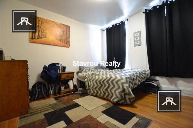 Foto del edificio - 3 bedroom in Brookline MA 02445