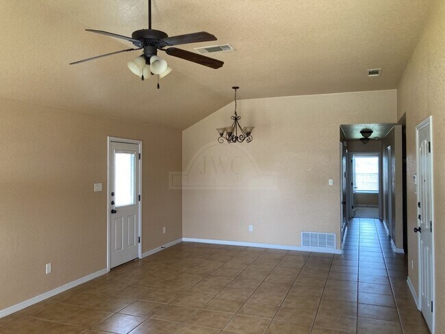 Building Photo - 4703 Autumn Valley Dr