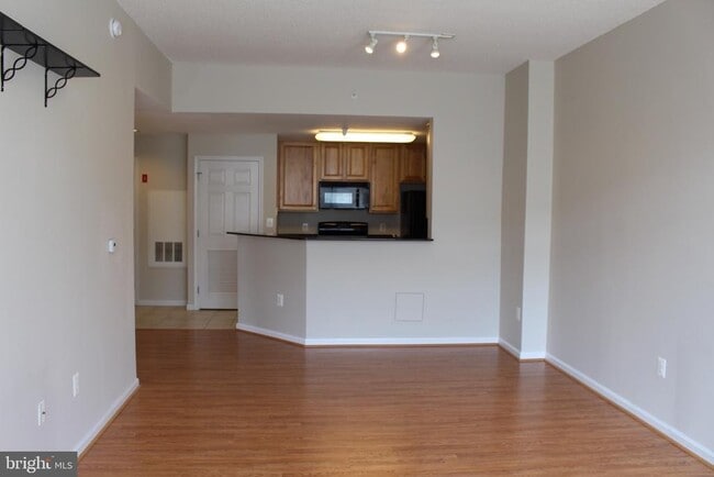 Foto del edificio - 11710 Old Georgetown Rd