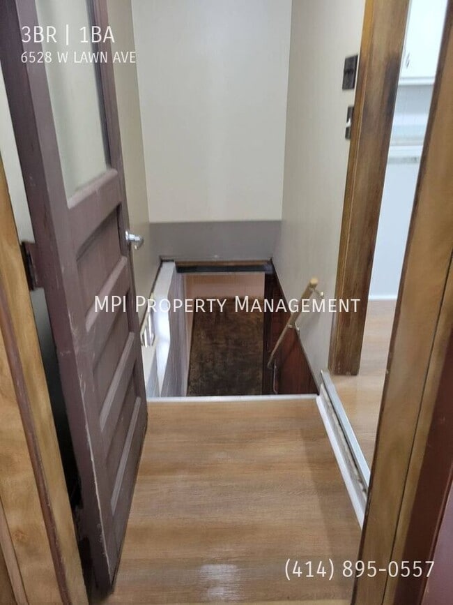 Foto del edificio - 6528 W Lawn Ave