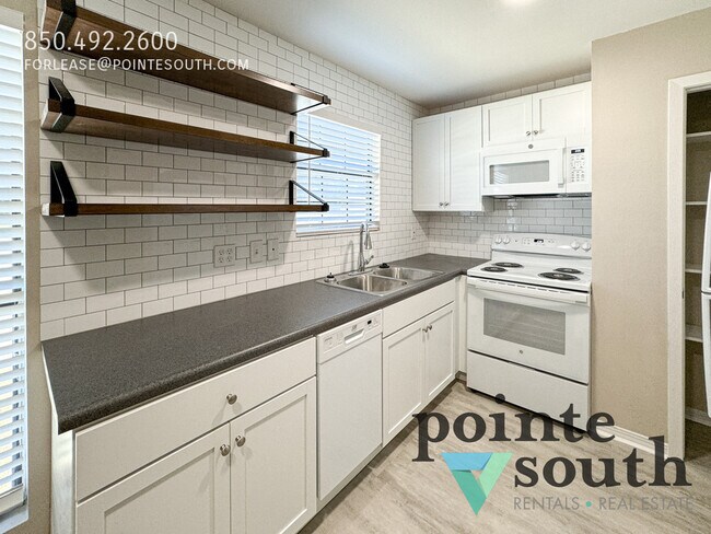 Foto del edificio - 6385 Schoel Ln