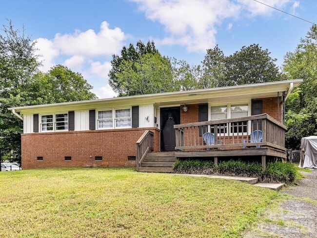 Building Photo - 7109 Rockcliff Ct