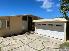 Building Photo - 4953 Waa St