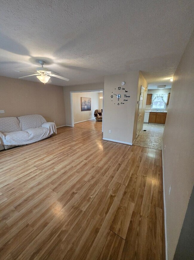 Foto del edificio - Charming 3BR Townhome in Morgantown