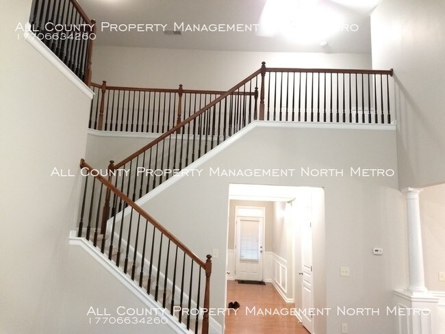 Foto del edificio - 5475 Kings Hill