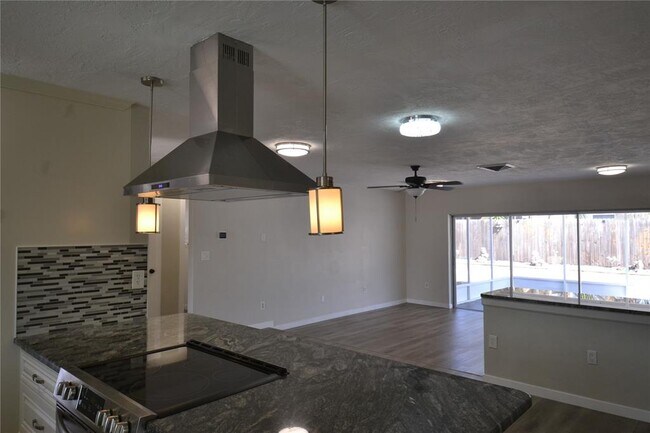 Foto del edificio - 746 Barbara St