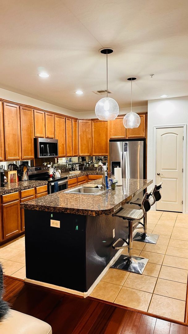 Foto del edificio - 10655 N 9th St