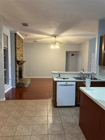 Building Photo - 1736 Marian Ln