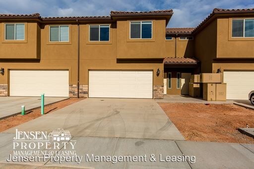 Building Photo - 3947 Bella Vista Dr