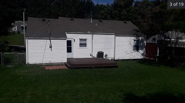 Building Photo - Prestine 2 Bed 1 Bath