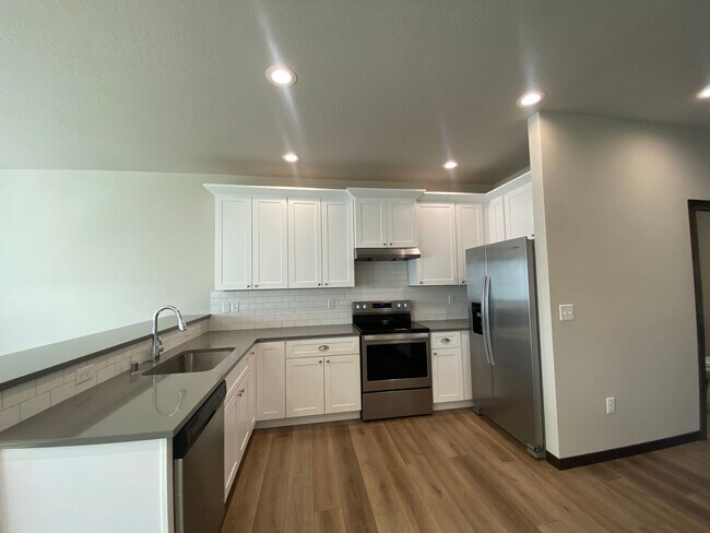 Foto del edificio - 4310-4312 N Centennial Ln