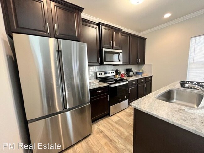 Building Photo - 3 br, 2.5 bath House - 4682 Wesmar Court