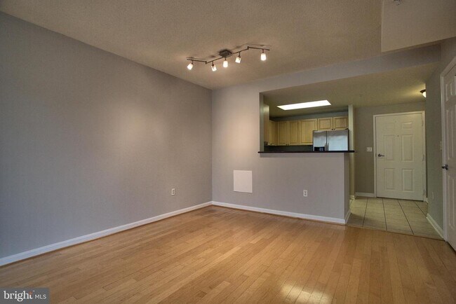 Foto del edificio - 2726 Gallows Rd