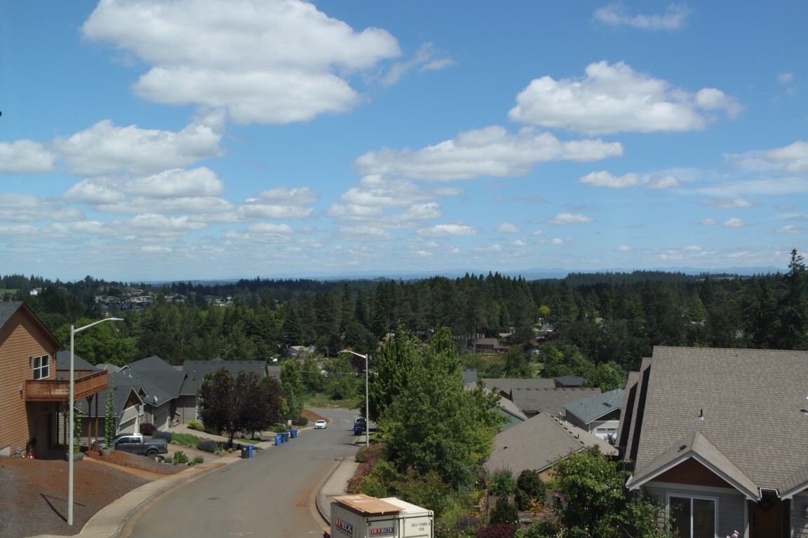Foto principal - 6929 Osprey Ct SE